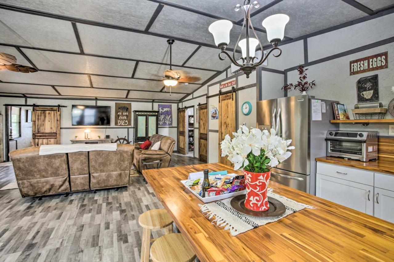Waterfront Bay St Louis Beach House With Deck! Bay St. Louis Exteriér fotografie